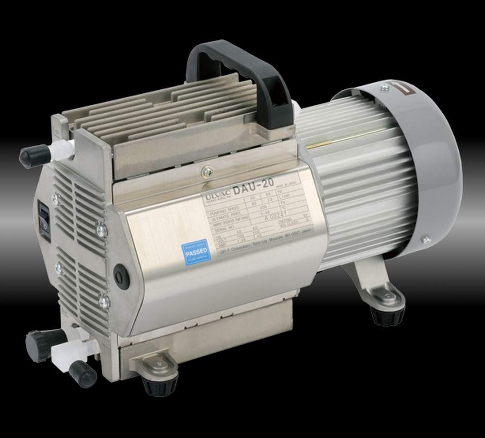 ダイアフラム型ドライ真空ポンプ 実行排気速度(20～23L/min)